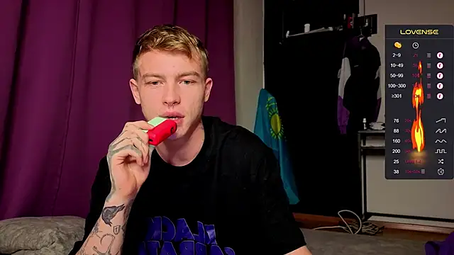 callmealexthx online show from 23, 9, 2025