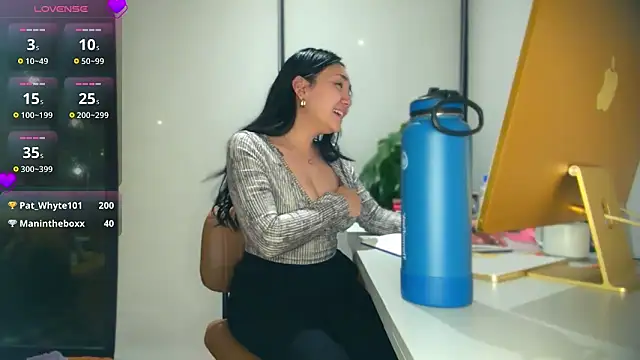 yuzhara online show from 10, 9, 2025