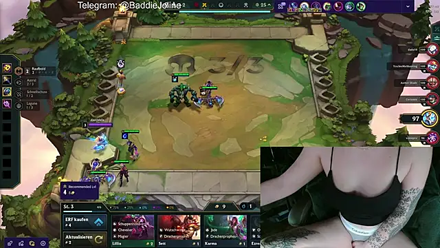 BaddieJoline online show from 4, 11, 2025