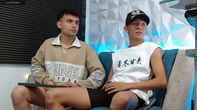 Isaac tan online show from 15, 12, 2025