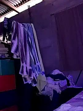 Violethroos online show from 27, 2, 2026