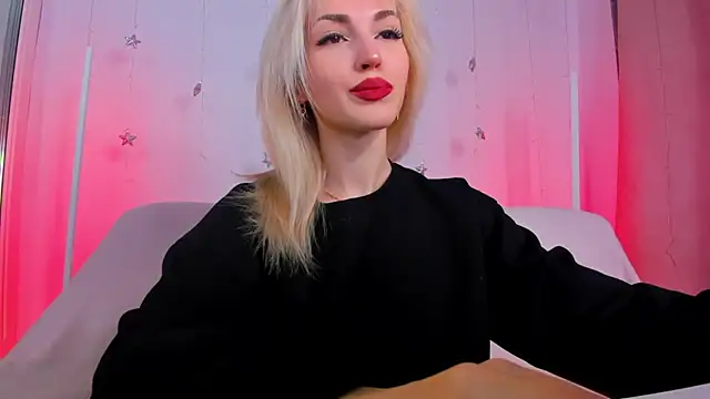 Snapshot of LisaFoxyMe chatting on 24, 4, 2026 LisaFoxyMe online show from 24, 4, 2026