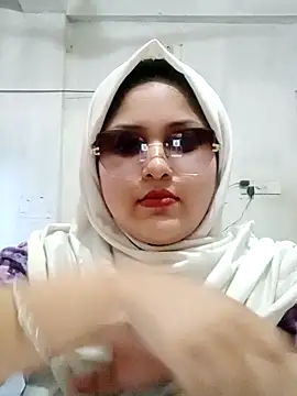 Snapshot of Nusrat-N chatting on 8, 5, 2026 Nusrat-N online show from 8, 5, 2026