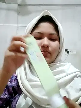 Snapshot of Nusrat-N chatting on 12, 5, 2026 Nusrat-N online show from 12, 5, 2026