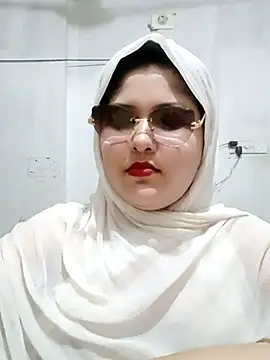 Snapshot of Nusrat-N chatting on 28, 6, 2026 Nusrat-N online show from 28, 6, 2026