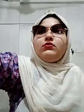 Snapshot of Nusrat-N chatting on 10, 7, 2026 Nusrat-N online show from 10, 7, 2026