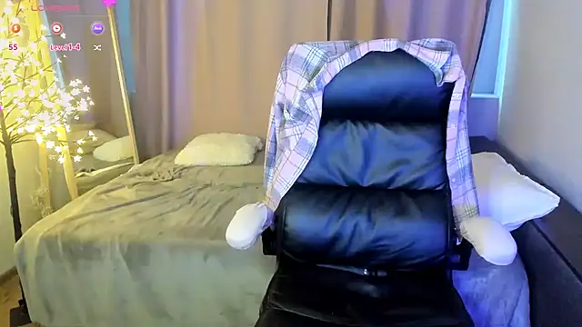 Snapshot of TaisiaHot chatting on 31, 5, 2026 TaisiaHot online show from 31, 5, 2026