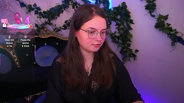 SophieDreamss online show from 18, 11, 2025