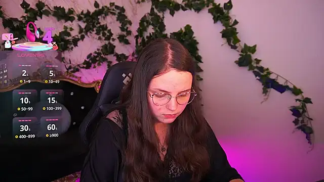 SophieDreamss online show from 14, 12, 2025