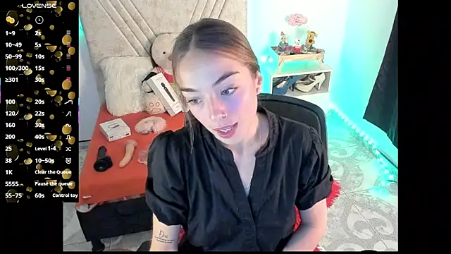 Snapshot of Mia_Victoria22 chatting on 5, 7, 2026 Mia Victoria22 online show from 5, 7, 2026