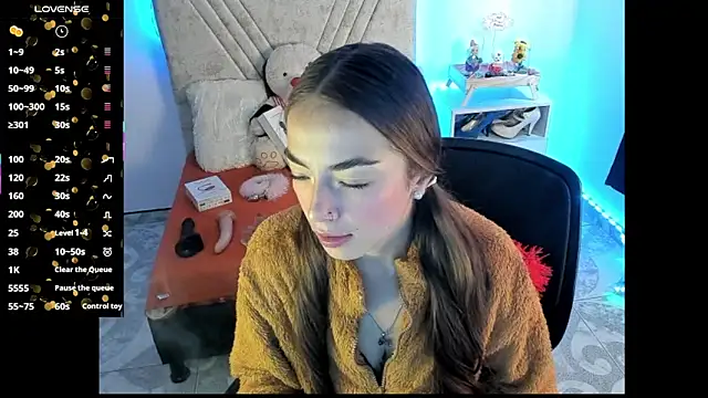 Snapshot of Mia_Victoria22 chatting on 5, 7, 2026 Mia Victoria22 online show from 5, 7, 2026
