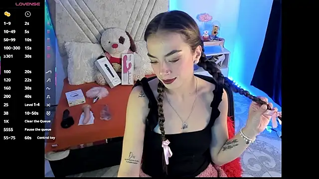 Snapshot of Mia_Victoria22 chatting on 15, 7, 2026 Mia Victoria22 online show from 15, 7, 2026