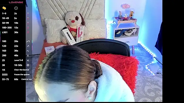 Snapshot of Mia_Victoria22 chatting on 17, 7, 2026 Mia Victoria22 online show from 17, 7, 2026