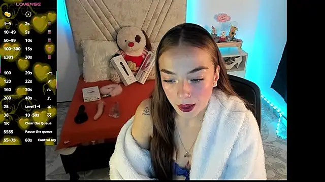 Snapshot of Mia_Victoria22 chatting on 23, 7, 2026 Mia Victoria22 online show from 23, 7, 2026