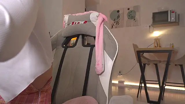 kategoodgirl online show from 19, 11, 2025