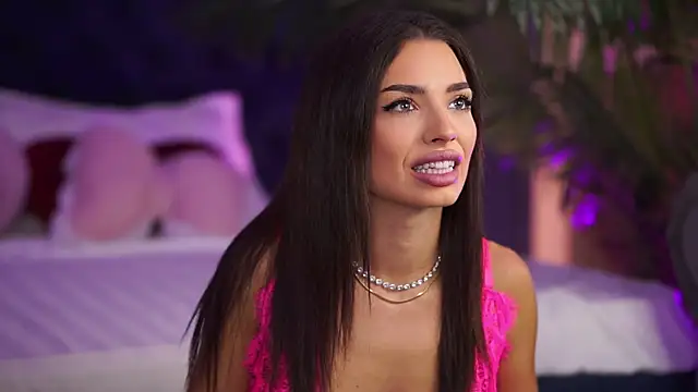 Snapshot of LalaRoze chatting on 20, 9, 2025 LalaRoze online show from 20, 9, 2025