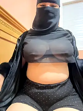 Snapshot of _Laiali_ chatting on 1, 10, 2025 Laiali online show from 1, 10, 2025