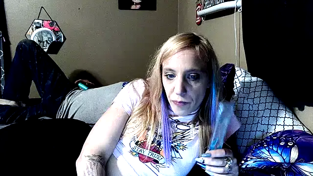 Snapshot of flavi1996 chatting on 9, 10, 2025 flavi1996 online show from 9, 10, 2025