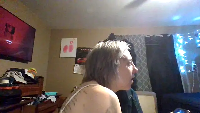 Snapshot of flavi1996 chatting on 21, 12, 2025 flavi1996 online show from 21, 12, 2025