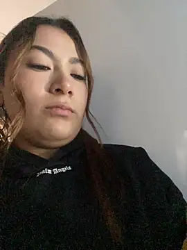 MacarenaRosse online show from 30, 11, 2025