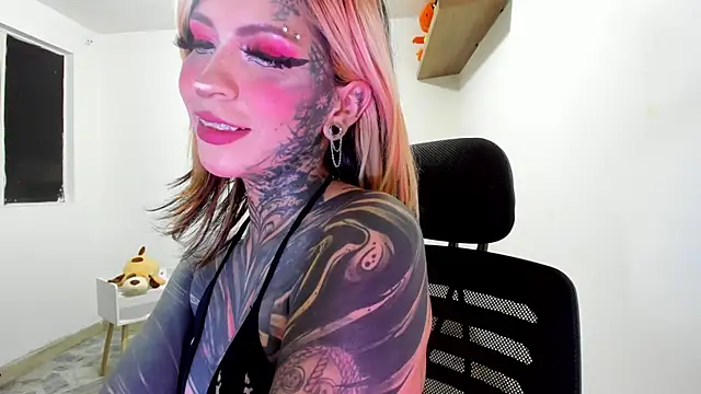 Snapshot of Nickidoll66- chatting on 16, 5, 2026 Nickidoll66- online show from 16, 5, 2026