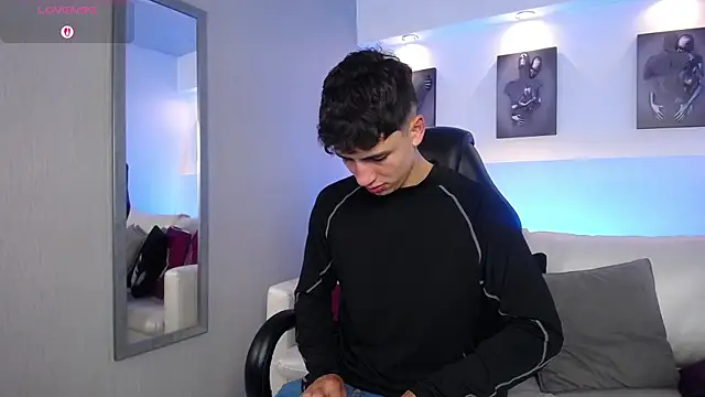 AdrianRinaldi online show from 22, 9, 2025