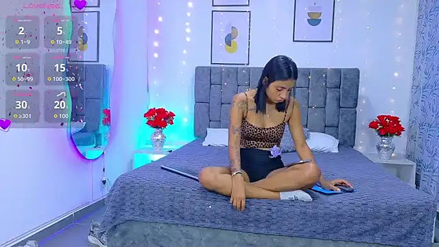 Soffia Konig  online show from 5, 4, 2026