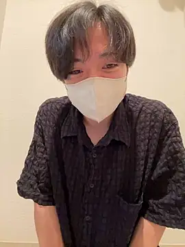 Yuma0718 online show from 7, 11, 2025