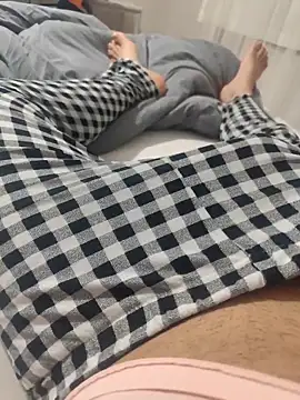 BichromeNonmetal online show from 25, 2, 2026