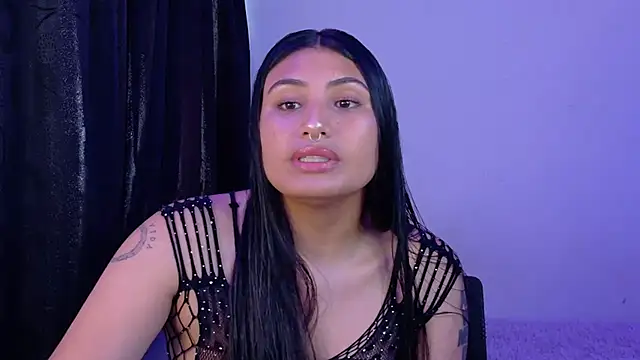 Snapshot of Linda_andrew chatting on 22, 5, 2026 Linda andrew online show from 22, 5, 2026