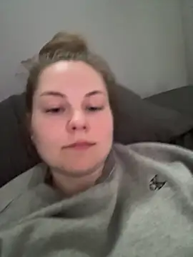 Snapshot of charliejustforu chatting on 6, 6, 2026 charliejustforu online show from 6, 6, 2026