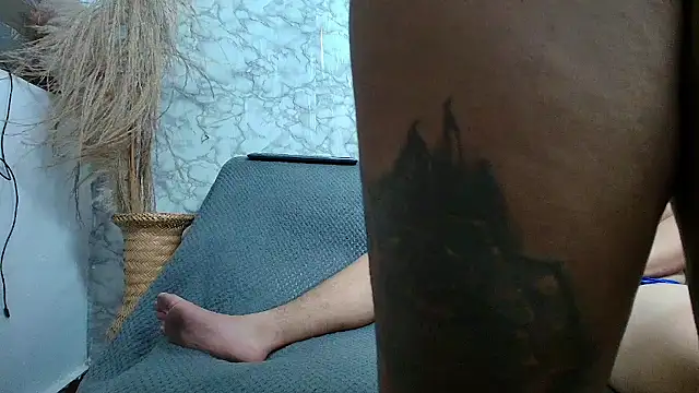 Snapshot of naomi_campbel_ chatting on 16, 11, 2025 naomi campbel online show from 16, 11, 2025