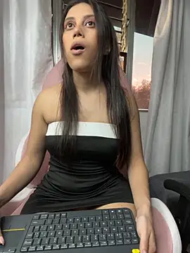 Snapshot of Harley_J_ chatting on 10, 9, 2025 Harley J online show from 10, 9, 2025