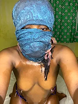 Snapshot of Naughtiprinces chatting on 15, 10, 2025 Naughtiprinces online show from 15, 10, 2025