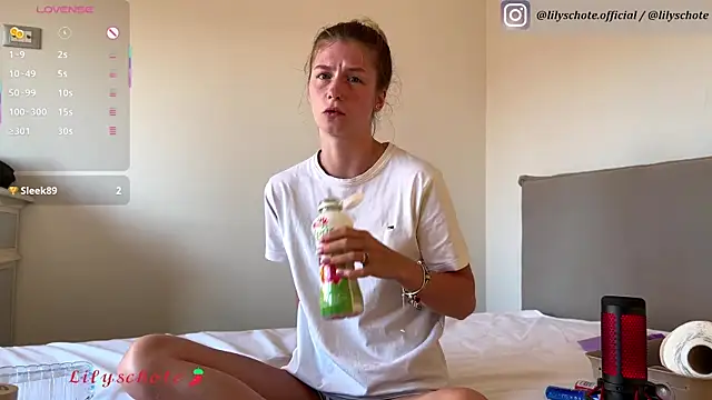 lilyofficial online show from 24, 4, 2026