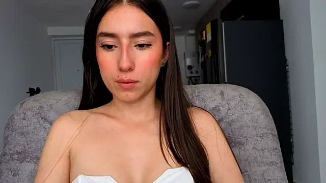 Snapshot of Adhara_Kitten chatting on 4, 7, 2026 Adhara Kitten online show from 4, 7, 2026
