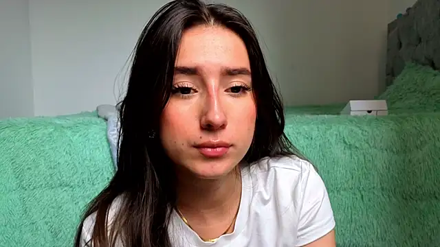 Snapshot of Adhara_Kitten chatting on 9, 7, 2026 Adhara Kitten online show from 9, 7, 2026