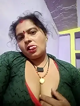 Snapshot of Hot_komal1 chatting on 20, 4, 2026 Hot komal1 online show from 20, 4, 2026