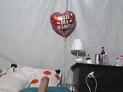 Snapshot of CataleyaRosee chatting on 14, 2, 2026 CataleyaRosee online show from 14, 2, 2026