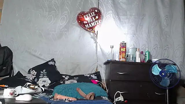 Snapshot of CataleyaRosee chatting on 30, 3, 2026 CataleyaRosee online show from 30, 3, 2026