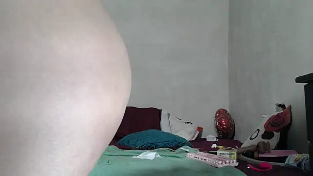 Snapshot of CataleyaRosee chatting on 29, 4, 2026 CataleyaRosee online show from 29, 4, 2026