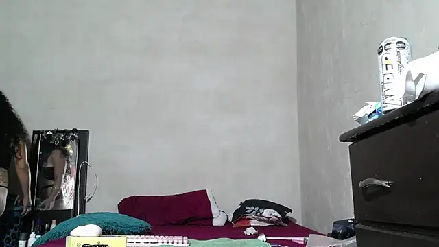 Snapshot of CataleyaRosee chatting on 6, 5, 2026 CataleyaRosee online show from 6, 5, 2026