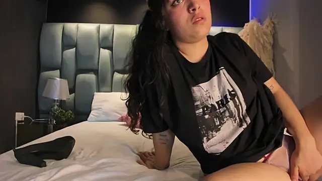 NickandAbby  online show from 27, 5, 2026