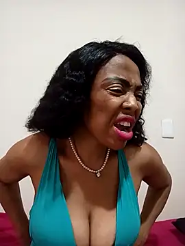 Snapshot of SEXYMOANSXX chatting on 14, 11, 2025 SEXYMOANSXX online show from 14, 11, 2025