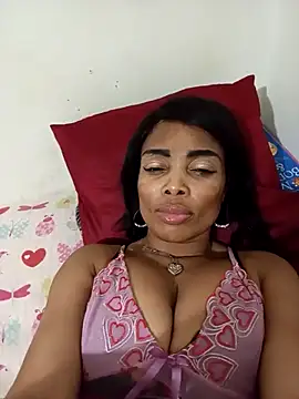 SEXYMOANSXX online show from 10, 4, 2026