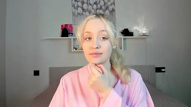 Julliakoill online show from 6, 2, 2026