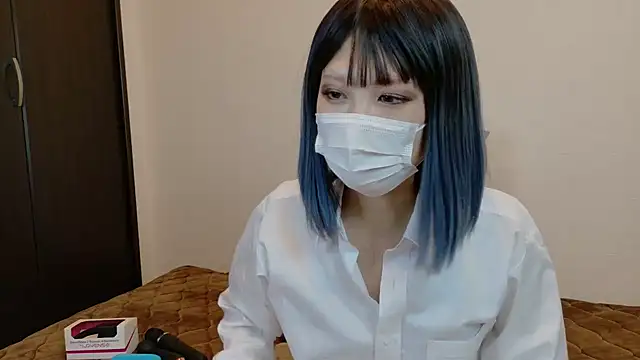 sarina at online show from 22, 12, 2025