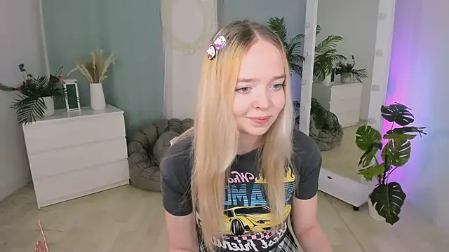 BellaMontgomery online show from 3, 12, 2025