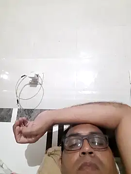 Snapshot of Hot-boy077 chatting on 19, 3, 2026 Hot-boy077 online show from 19, 3, 2026