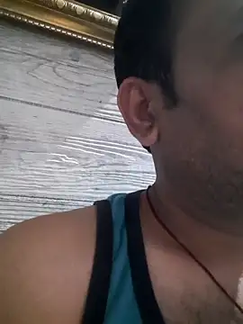 Snapshot of Hot-boy077 chatting on 8, 4, 2026 Hot-boy077 online show from 8, 4, 2026